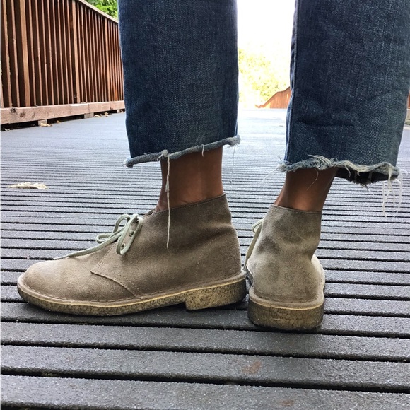 🫶🏽 CLARKS DESERT CHUKKA BOOTIES 🫶🏽 - Picture 7 of 14